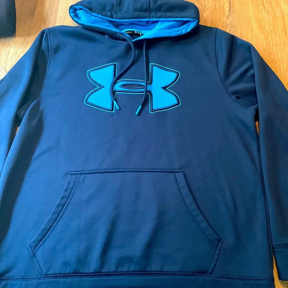 Under Armour size Large hoodie - Picture 1 of 5